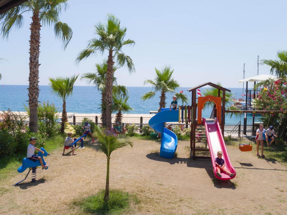 Club Akman Beach Çamyuva 外观 照片