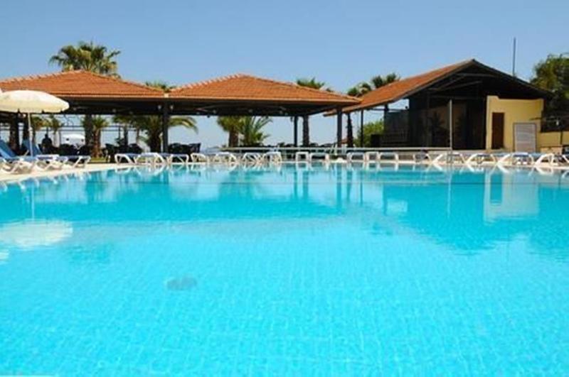 Club Akman Beach Çamyuva 外观 照片
